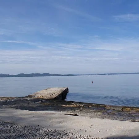 Tome Diklo Apartment Zadar