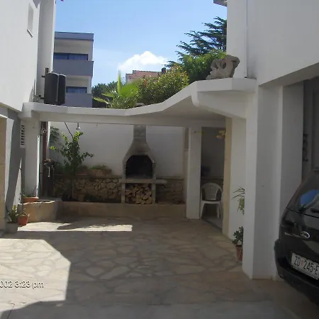 Tome Diklo Apartment